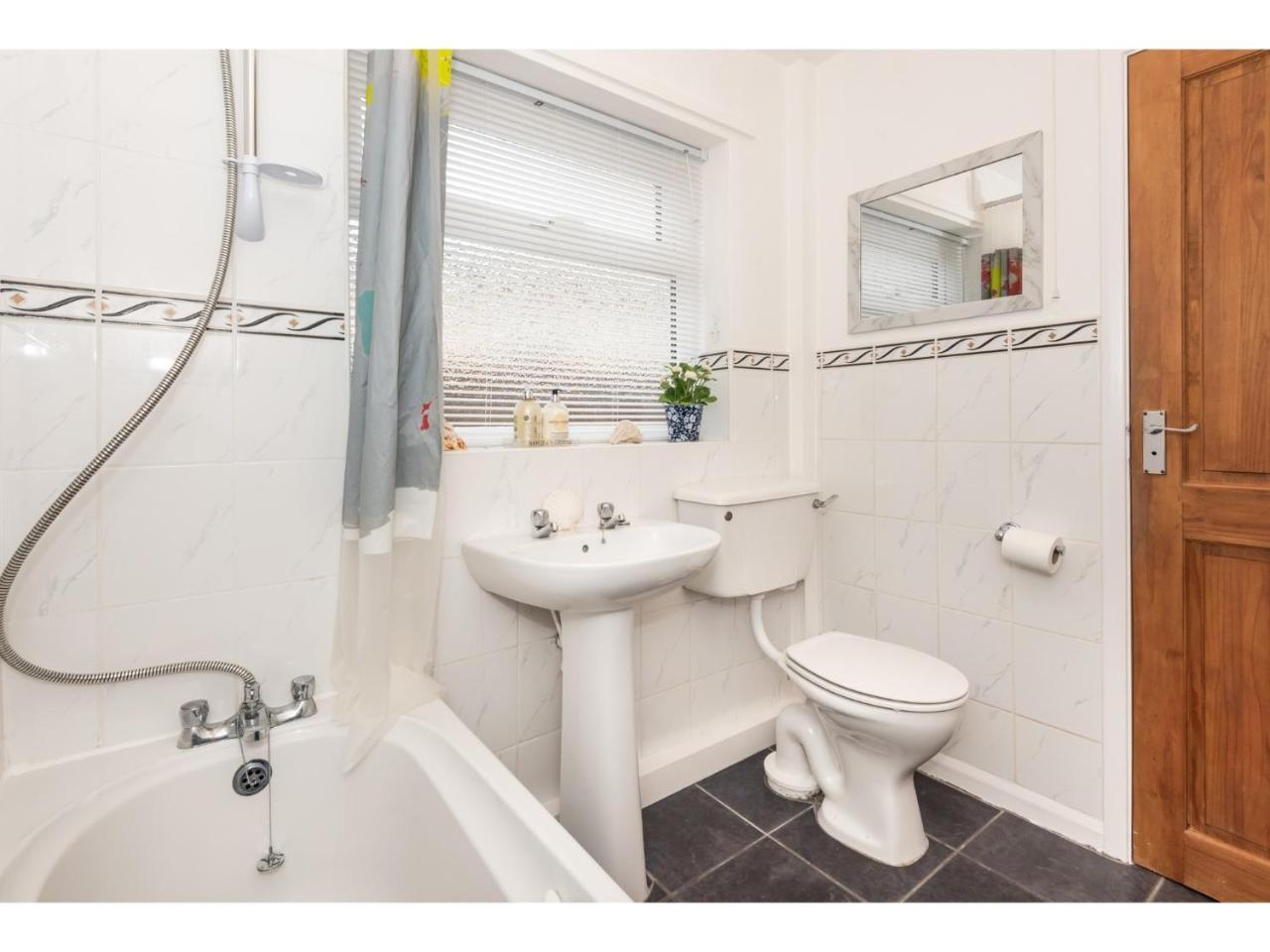 Beautiful 2 Bed With Free Parking - Pass The Keys Apartment York Luaran gambar