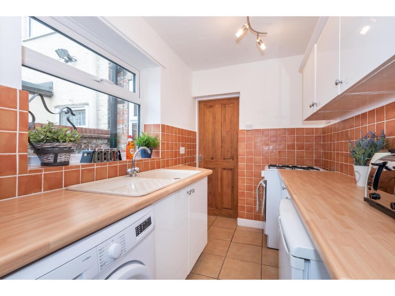 Beautiful 2 Bed With Free Parking - Pass The Keys Apartment York Luaran gambar